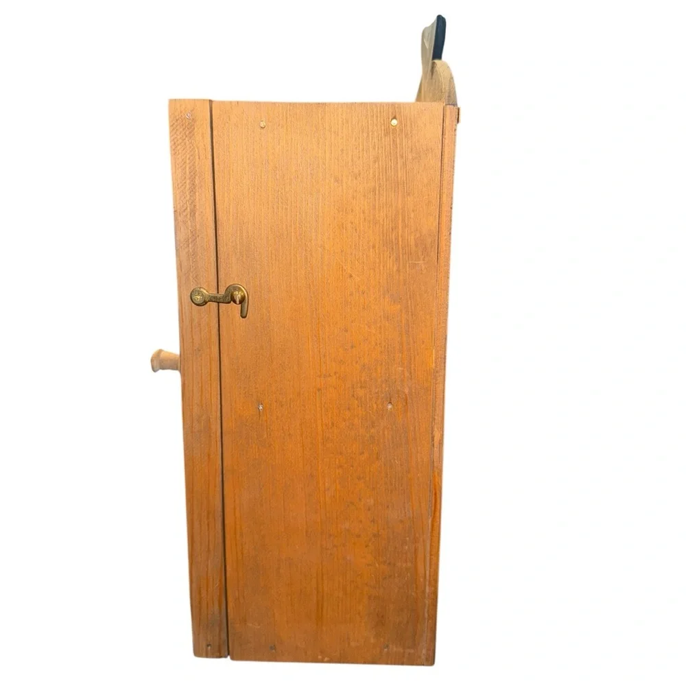 Vintage Roseburg Resin-Tote Wooden Wall Cabinet Salt Box Folk Art
